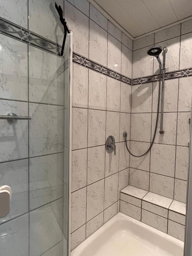 Aussergewoehnliches Haus Mit Sauna, Kamin Und Garten Wilhelmshaven Exteriör bild