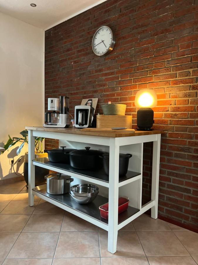 Aussergewoehnliches Haus Mit Sauna, Kamin Und Garten Wilhelmshaven Exteriör bild