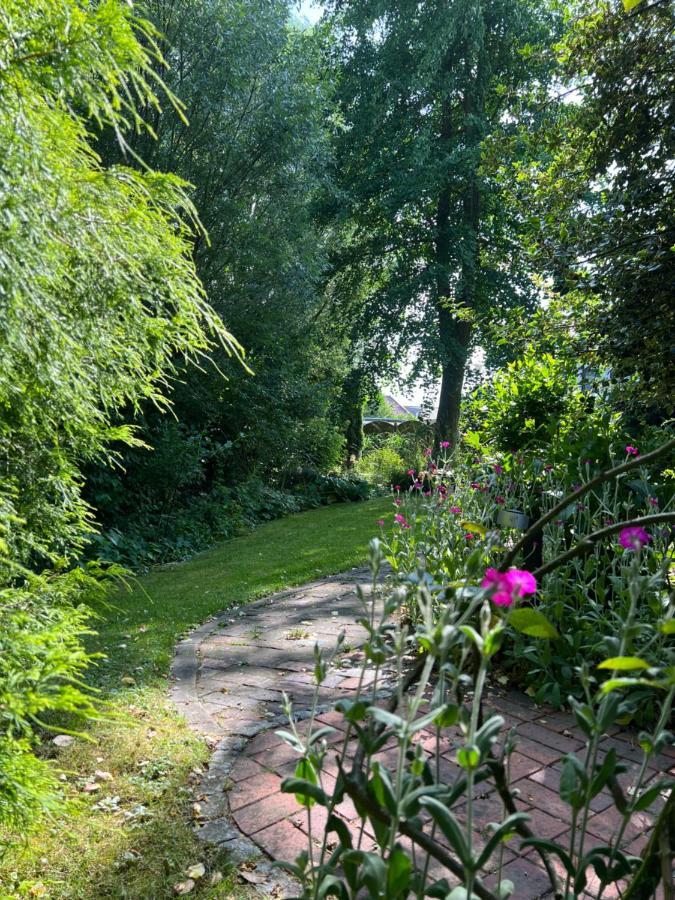 Aussergewoehnliches Haus Mit Sauna, Kamin Und Garten Wilhelmshaven Exteriör bild
