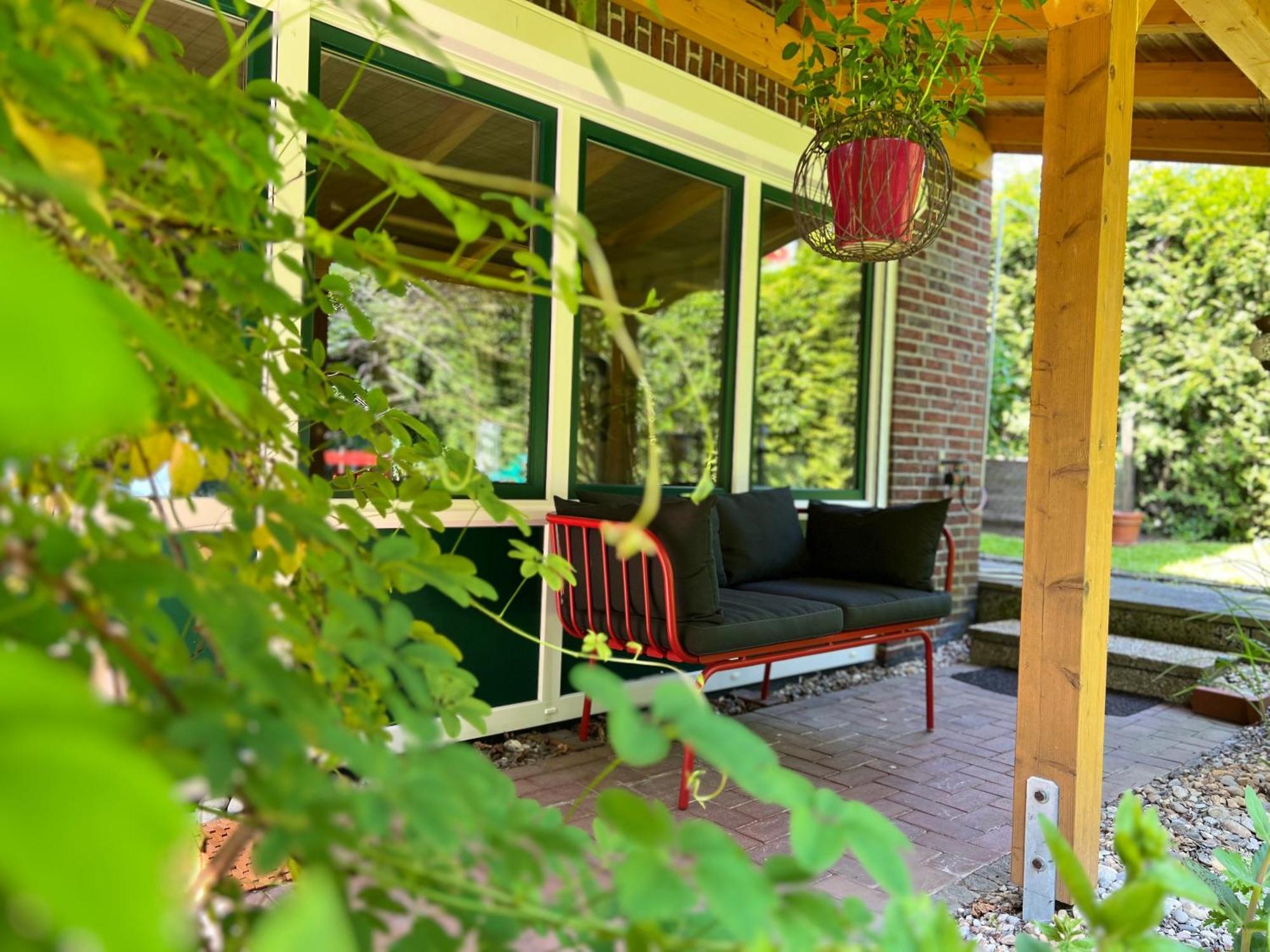 Aussergewoehnliches Haus Mit Sauna, Kamin Und Garten Wilhelmshaven Exteriör bild